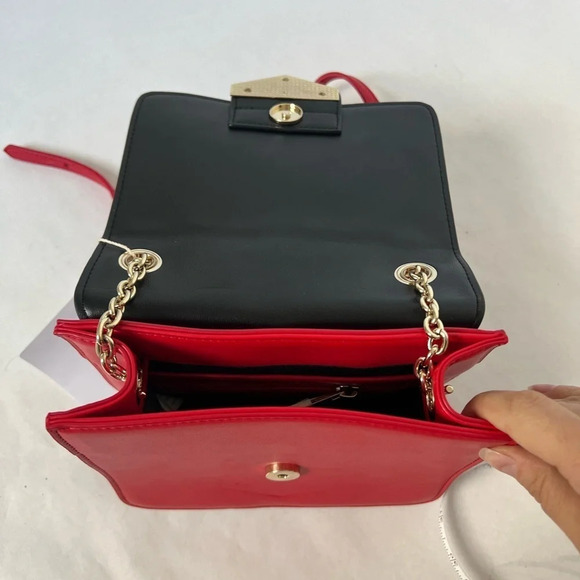 Tosca Blu Red Heart Small Multicolor Red Black Flap Crossbody Shoulder Bag NWT - Picture 4 of 12